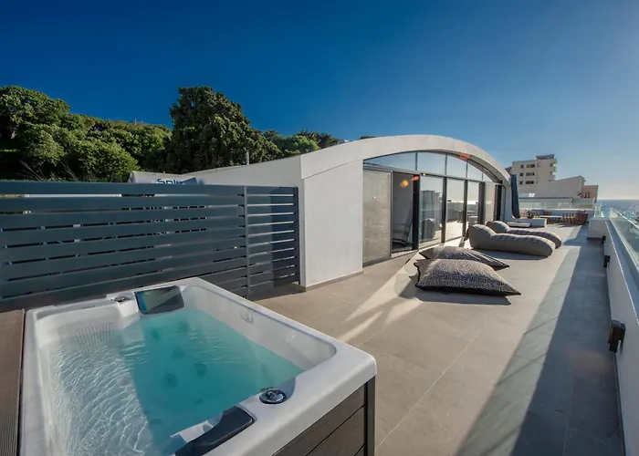 The Gem Loft * Rhodes City